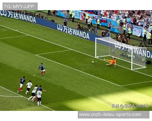 足球词典:深入解析足球术语与战术,提升你的足球知识与观赛体验 足球词典:深入解析足球术语与战术,提升你的足球知识与观赛体验