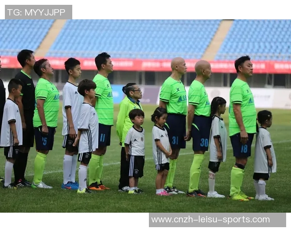 青春风暴来袭U17足球联赛激战正酣球员们展现无限潜力与激情 青春风暴来袭U17足球联赛激战正酣球员们展现无限潜力与激情