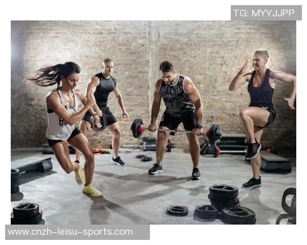 提升足球运动表现的肌肉训练方法与技巧解析